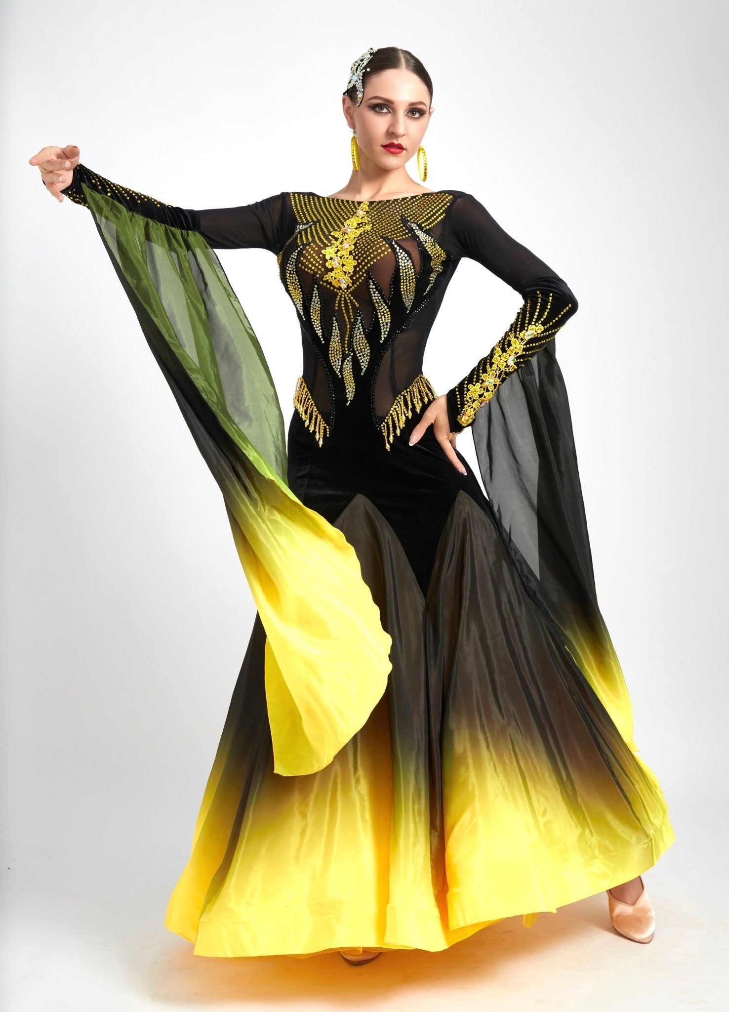 Contrast Color Crystallized Ballroom Dress Standard/Smooth 