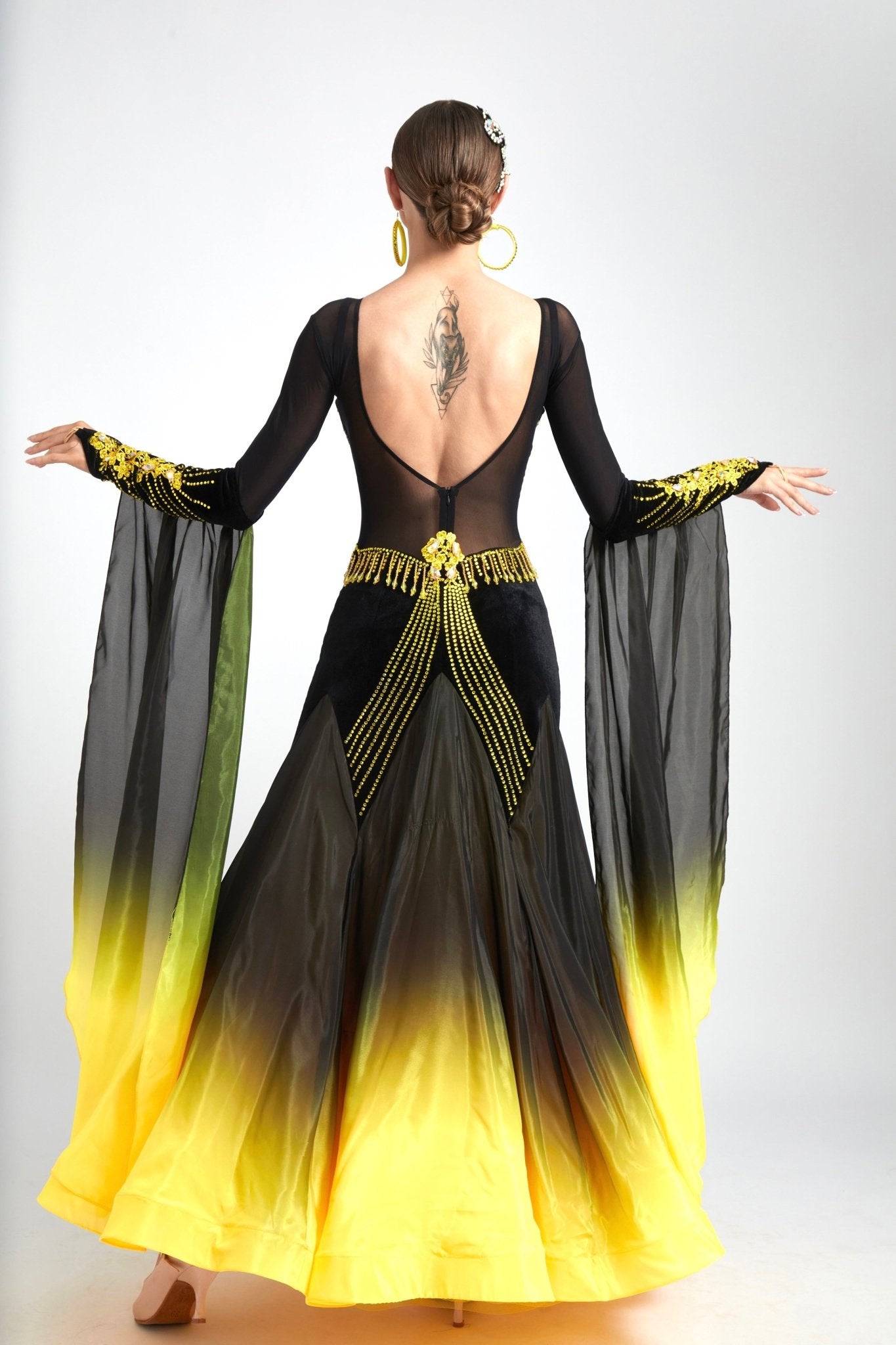 Contrast Color Crystallized Ballroom Dress Standard/Smooth 