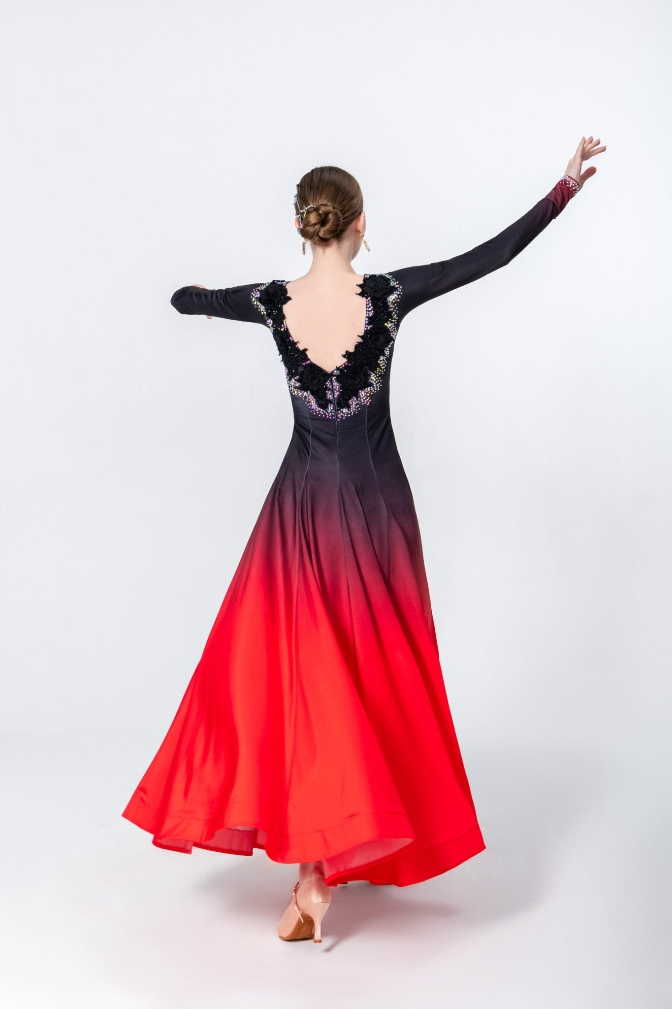 Contrast Color Crystallized Smooth Dress Standard/Smooth 