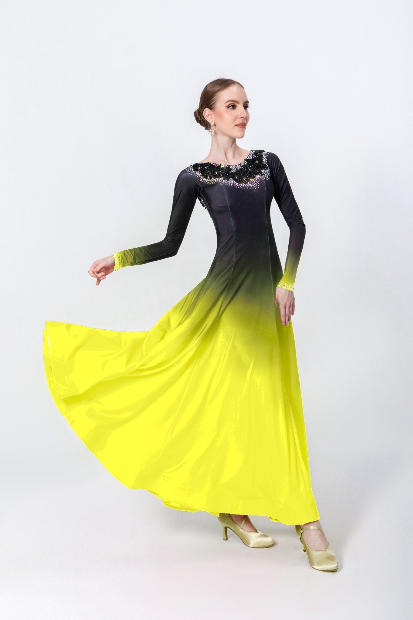 Contrast Color Crystallized Smooth Dress Standard/Smooth 