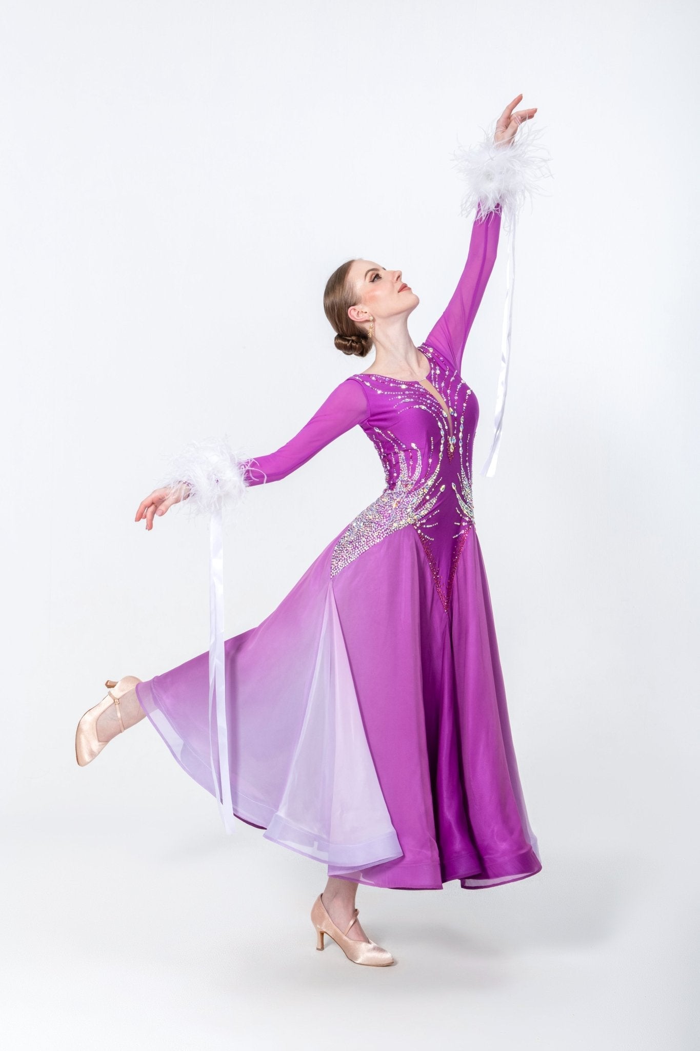 Contrast Color Crystallized Standard Dress Standard/Smooth 