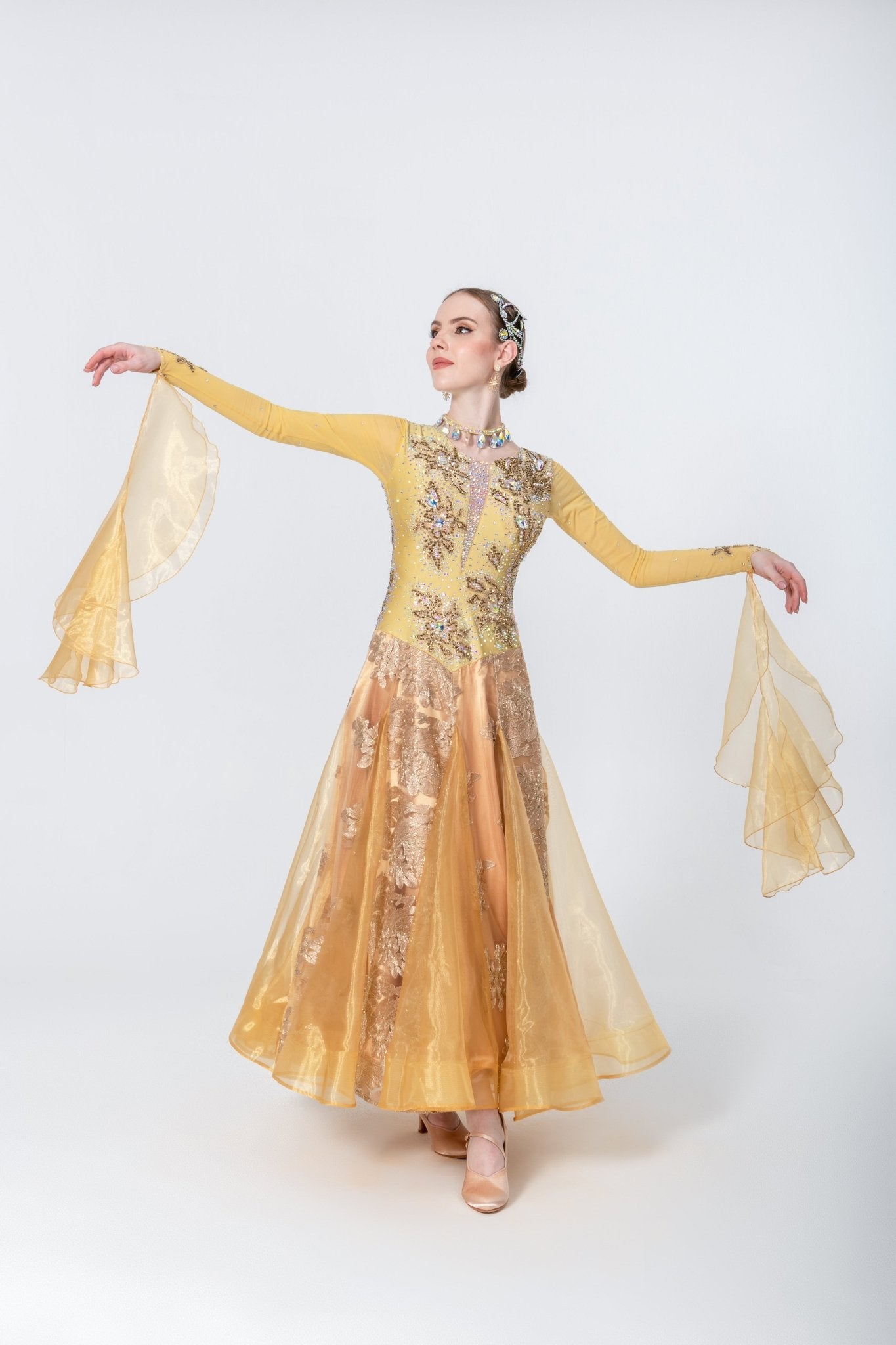 Crystalline Floral Standard Dress Standard/Smooth 