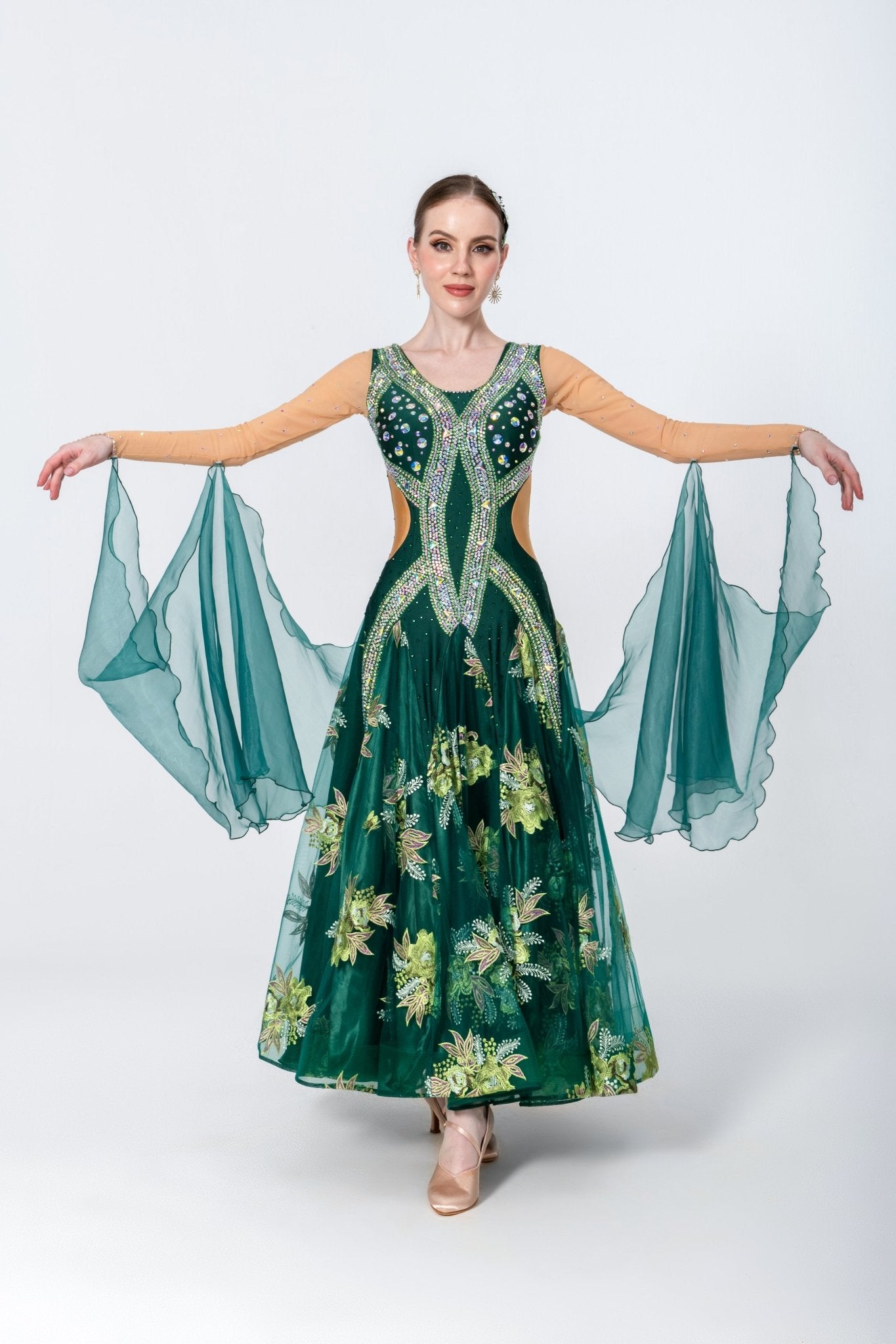 Crystalline Hand Embroidery Standard Dress Standard/Smooth 